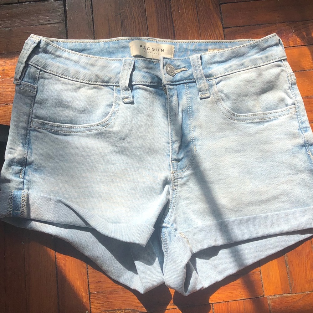 Like New Pacsun Super Stretch Size 26 Shorts